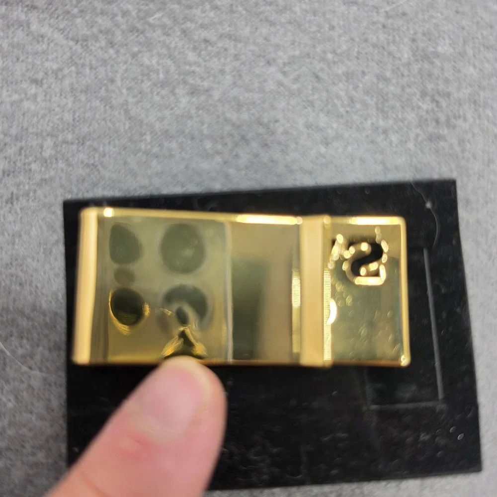 Las Vegas Souvenir Money Clip Gold Tone Cutout Text Metal Bill Holder